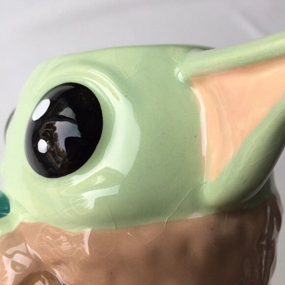Star Wars The Mandalorian Grogu Child Baby Yoda Sculpted 3D Ceramic Mug Disney - Picture 7 of 12